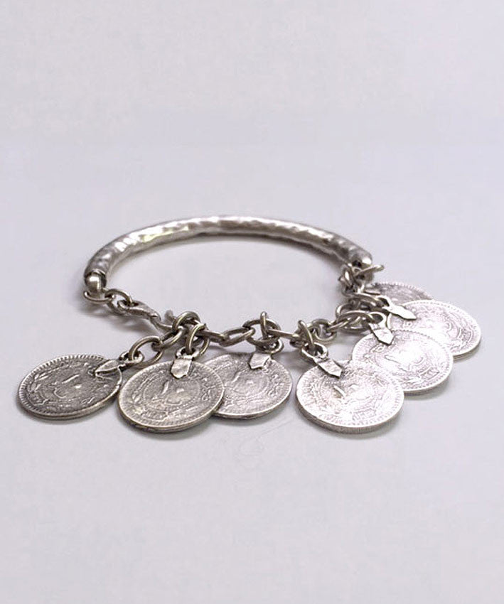 The LIRA Bangle